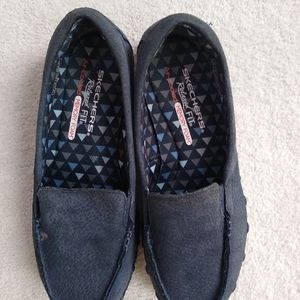 Sketchers walking shoes